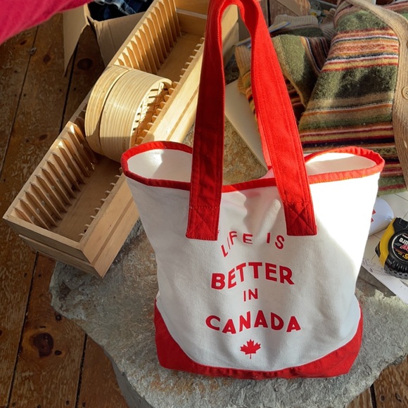 3/$45 tote bag, canadian life, life is good, - Picture 4 of 5